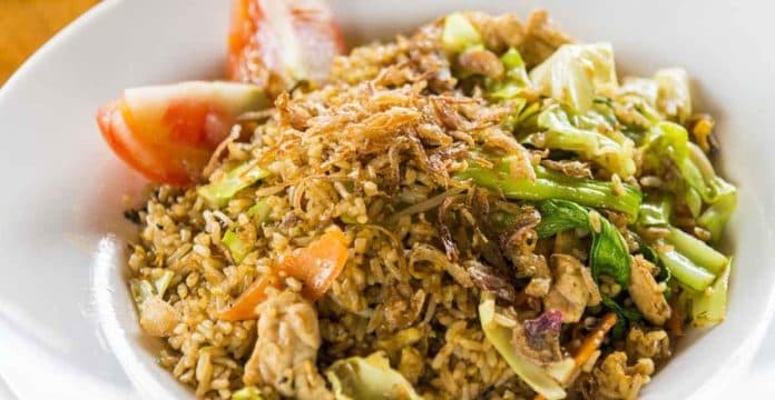 2_resep_nasi_goreng_untuk_sarapan_sehat