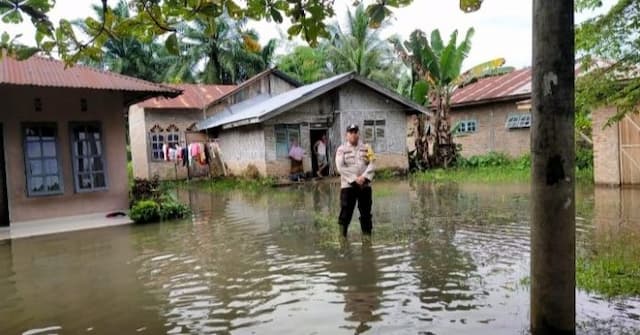 3_kabupaten_di_sumut_terendam_banjir