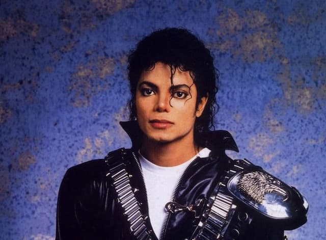 almarhum_michael_jackson_kembali_digugat