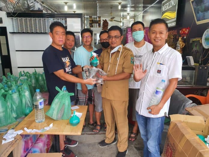 apsi_bagikan_100_paket_pencegahan_korona