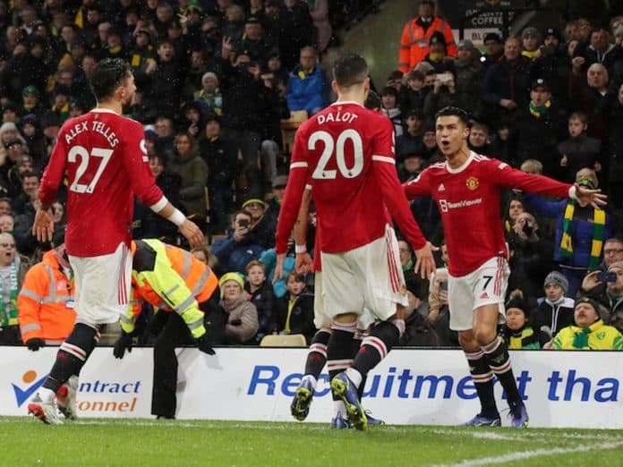 awas_kena_sengat_brentford_setan_merah