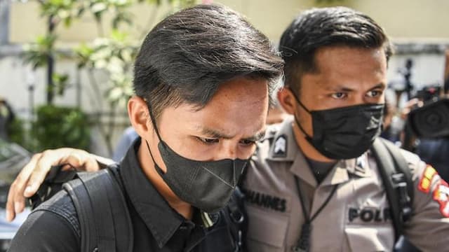 bharada_e_ditarik_kembali_ke_mako_brimob