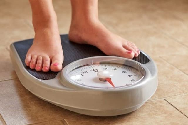 cara_menjaga_berat_badan_ketika_dirumahsaja