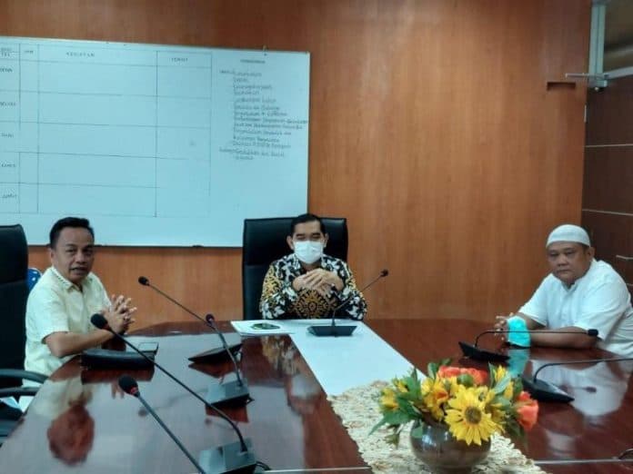 dprd_medan_ganti_pimpinan_komisi_dan_akd
