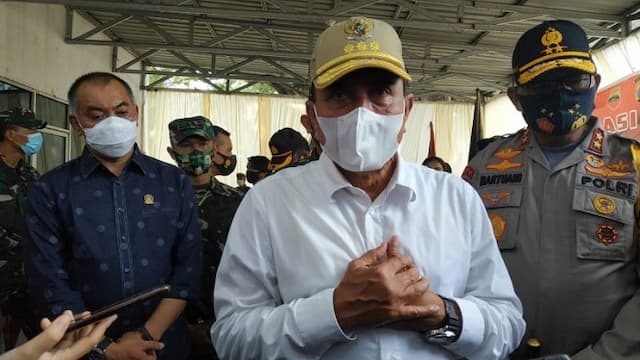 dprsu_tolak_kebijakan_gubsu_isolasi_nias