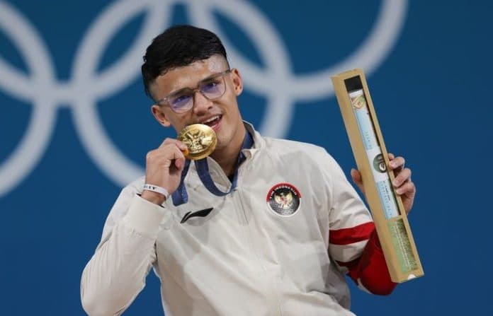 emas_kedua_indonesia_dari_angkat_besi