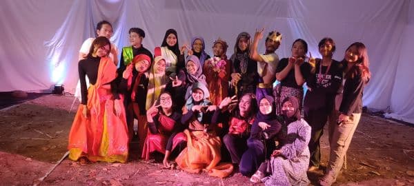 ini_syarat_masuk_ukm_teater_lkk_unimed
