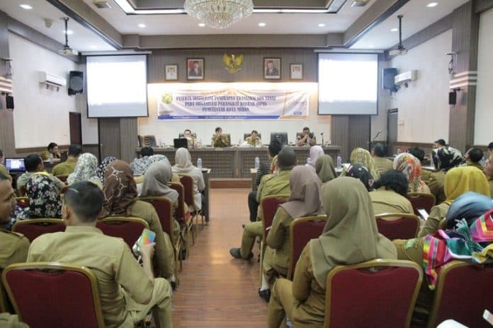 pemko_medan_gunakan_sistem_non_tunai