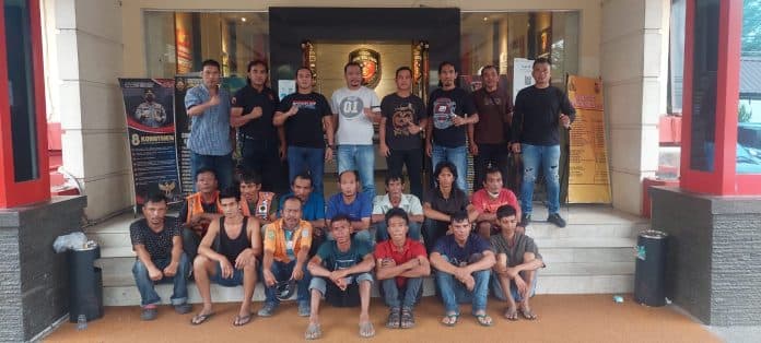 polda_sumut_amankan_belasan_preman_medan