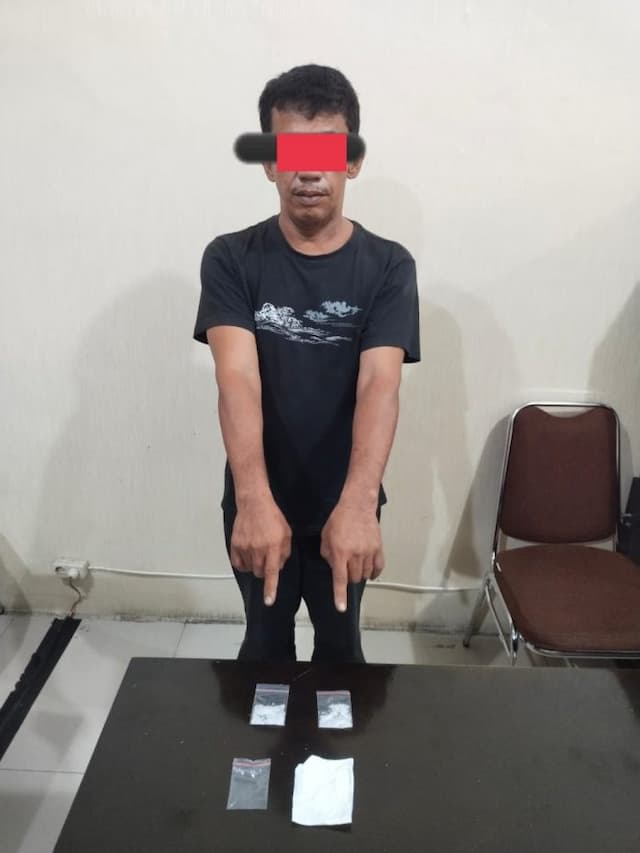 polisi_tangkap_pengedar_sabu_di_kabanjahe