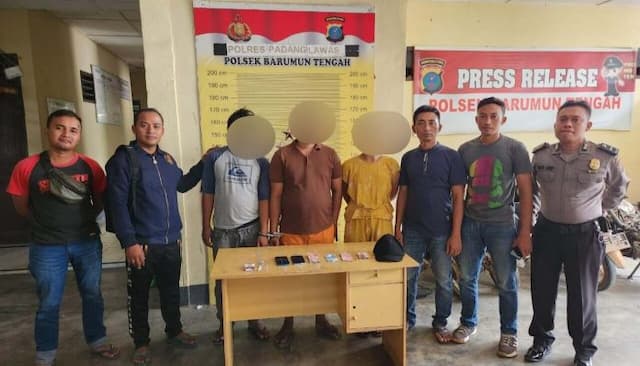 polsek_barteng_ciduk_diduga_pemilik_sabu