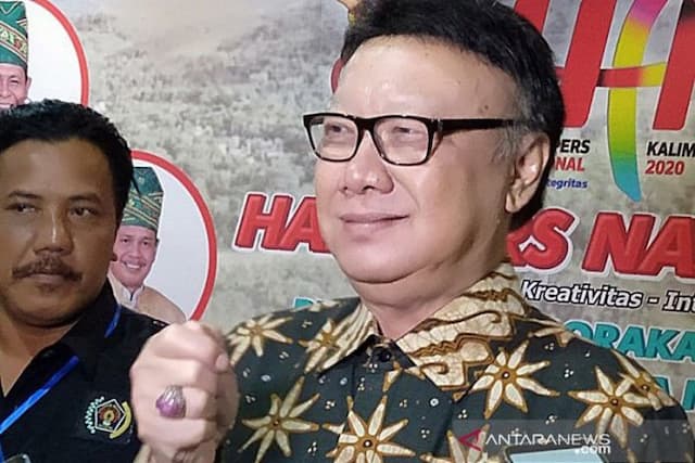 putra_kedua_tjahyo_kumolo_positif_corona