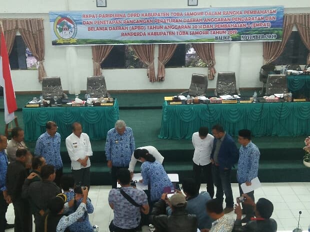 r_apbd_kabupaten_tobasa_ditetapkan