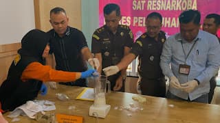 sabu_dan_ganja_dimusnahkan_di_belawan