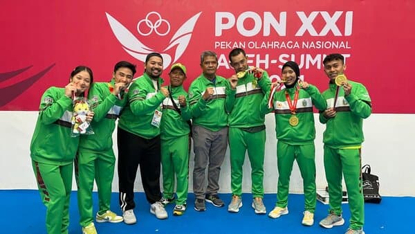 squash_sumut_capai_target_2_medali_emas