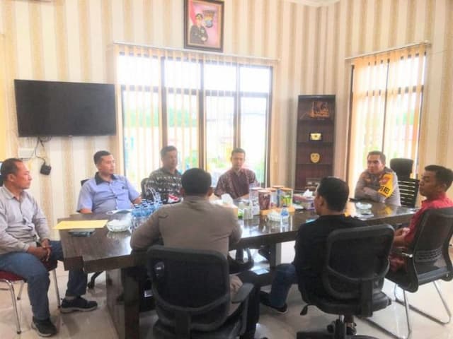 sudah_24_parpol_mendaftar_ke_kpu_batu_bara