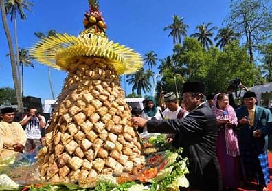 tradisi_unik_di_indonesia_saat_idul_fitri