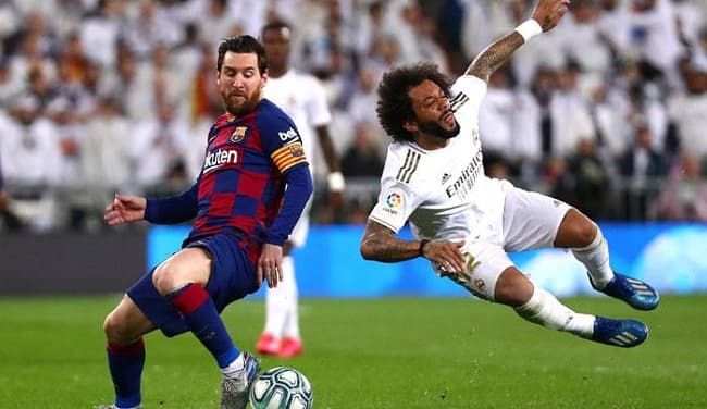 zidane_inginkan_messi_tetap_di_barcelona