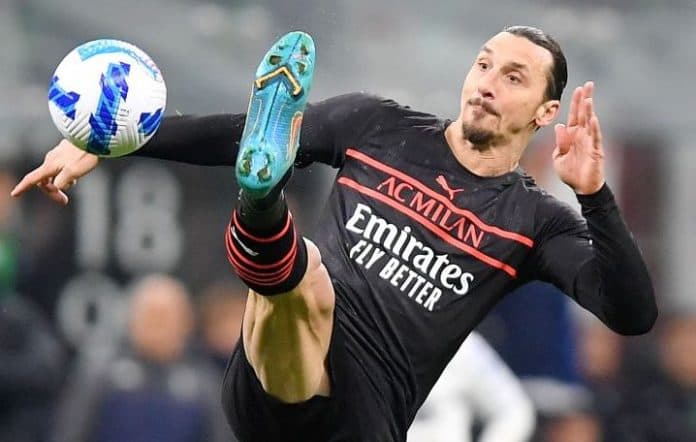 zlatan_ibrahimovic_belum_berpikir_pensiun