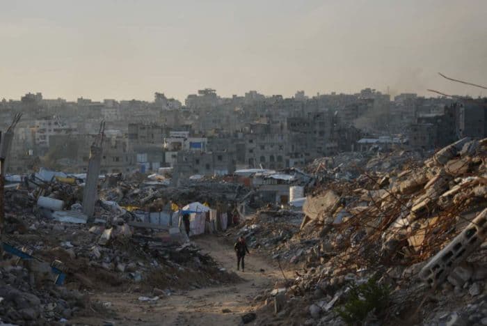 31_tewas_dalam_serangan_udara_israel_di_gaza_jelang_pembukaan_rafah