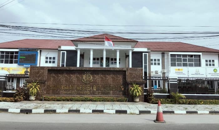 tahanan_kasus_narkotika_yang_kabur_usai_sidang_di_pn_lubuk_pakam_belum_berhasil_ditangkap