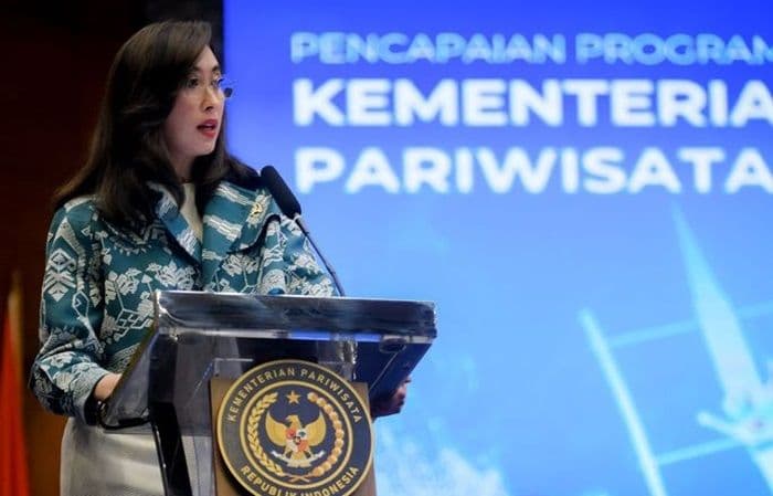 kemenpar_dukung_diskon_tiket_pesawat_menyambut_lebaran_1446_h