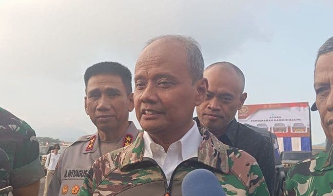 pt_pindad_siapkan_mobil_maung_bagi_sipil