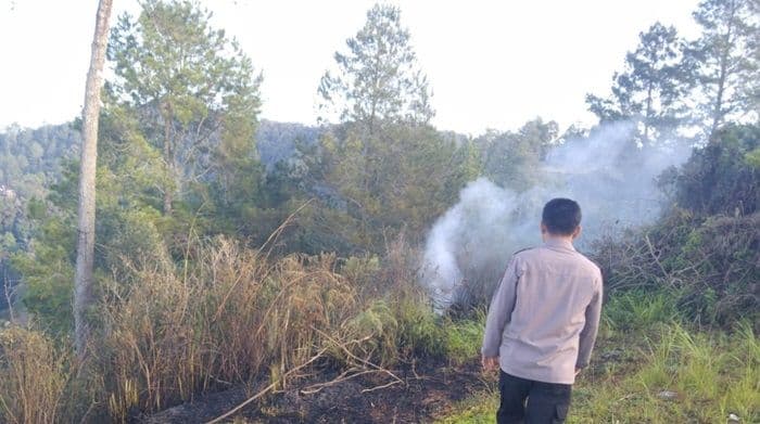 kebakaran_lahan_hanguskan_3_hektare_di_dolok_pardamean_simalungun_polisi_selidiki_penyebab