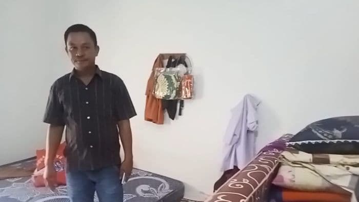 pengungsi_banjir_di_tapteng_bantuan_pemerintah_tak_ada_bertahan_dari_donatur