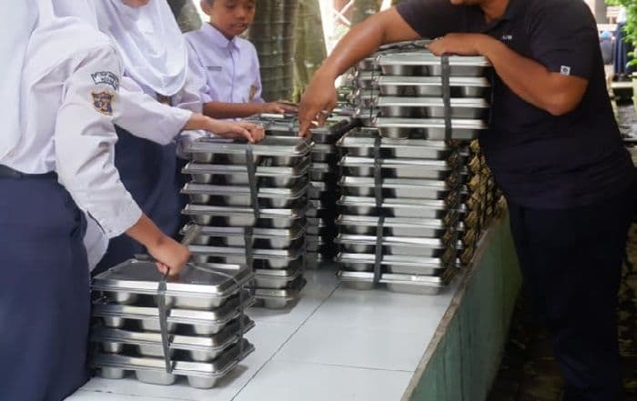 program_mbg_terancam_picu_inflasi_pangan_ekonom_uisu_soroti_lonjakan_harga_ayam_hingga_sapi