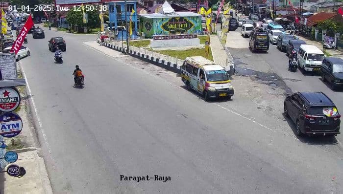 hindari_kemacetan_pemko_siantar_imbau_pemudik_pantau_cctv_arus_mudik_