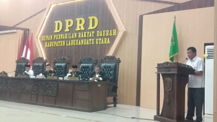 dprd_labura_bentuk_pansus_buat_bahas_lkpj_bupati_2025