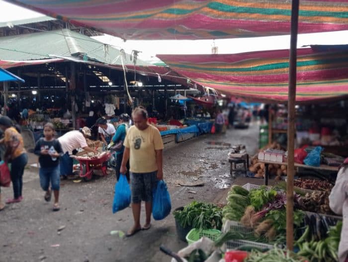 harga_pangan_di_pasar_pangururan_stabil_cabai_turun_tajam