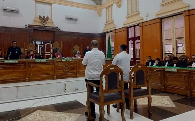 mantan_kadis_pupr_sumut_divonis_55_tahun_penjara_kasus_suap_proyek_jalan