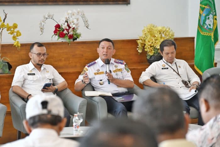 pariwisata_sumut_bergeliat_360_ribu_wisatawan_padati_destinasi_saat_lebaran