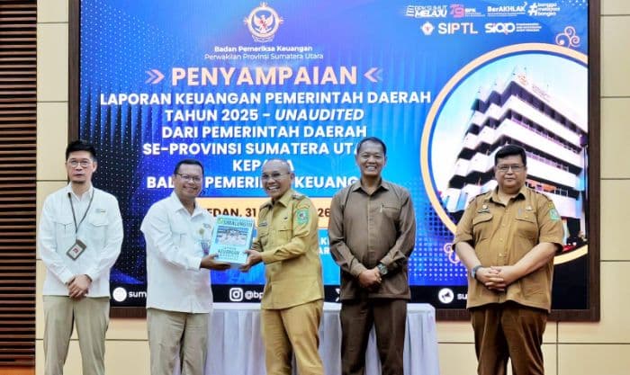 pemkab_simalungun_serahkan_lkpd_2025_ke_bpk_ri_perwakilan_sumut_