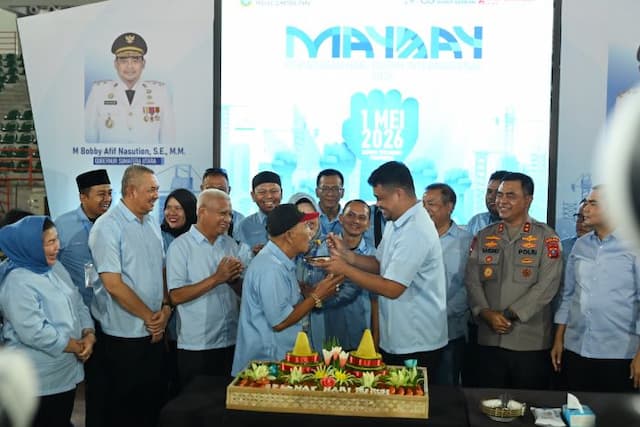may_day_2026_di_sumut_gubenur_bobby_nasution_tegaskan_kesejahteraan_buruh_jadi_prioritas