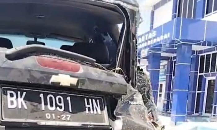 sopir_truk_ekspedisi_akui_tertidur_hingga_sebabkan_kecelakaan_di_tol_sergai