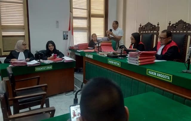 anak_bunuh_ayah_di_medan_dituntut_15_tahun_penjara_jaksa_gunakan_uu_pkdrt