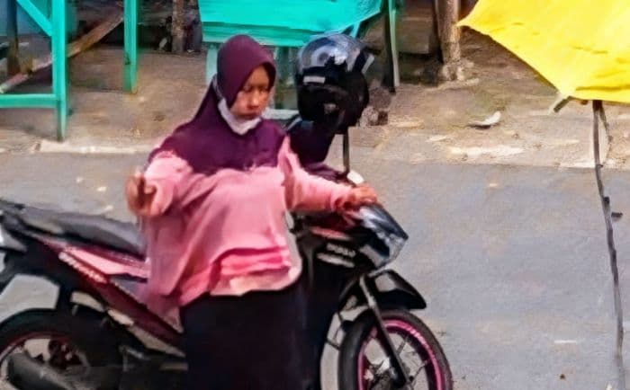 keluarga_pedagang_sayur_pasar_parluasan_pertanyakan_keseriusan_polisi_usut_pencurian_rp101_juta