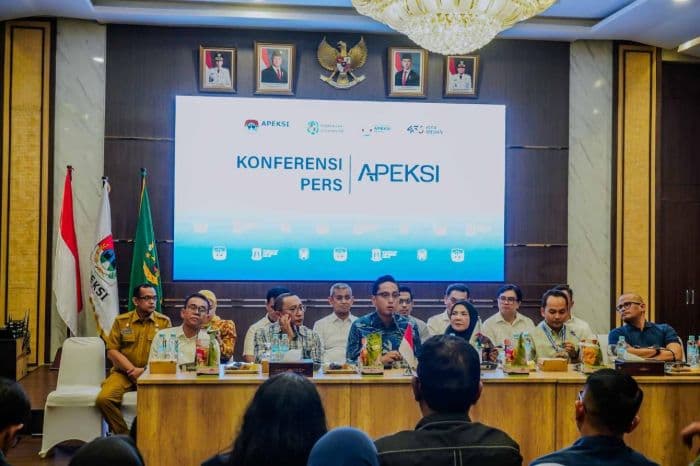 pemko_medan_targetkan_perputaran_ekonomi_rp723_miliar_selama_rakernas_apeksi