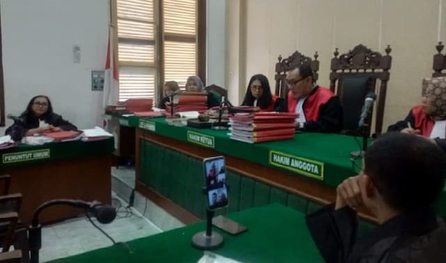 terdakwa_kasus_kematian_saat_tawuran_di_belawan_dituntut_10_tahun_penjara