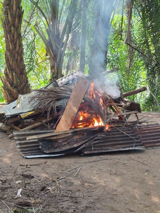 sarang_narkoba_di_sungai_buaya_sergai_dibakar_satu_pelaku_diamankan_