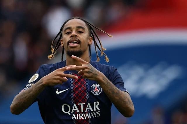 bom_transfer_liverpool_sambar_barcola_rp28_t_dan_tolak_tawaran_gila_man_city_untuk_gakpo_