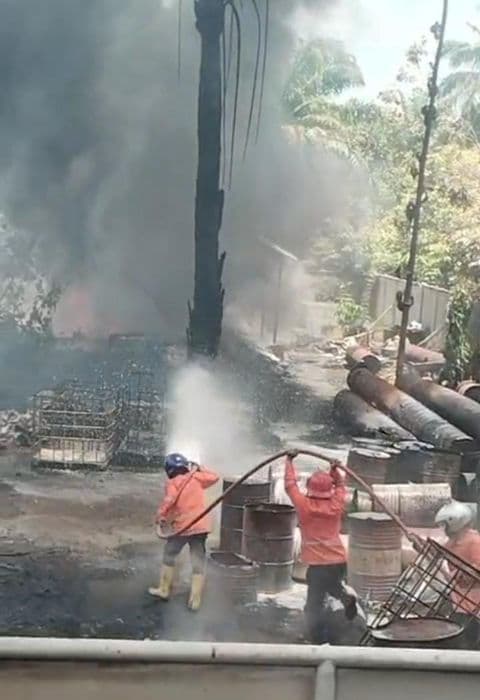 polres_langkat_selidiki_kebakaran_pengolahan_bbm_ilegal_di_gebang