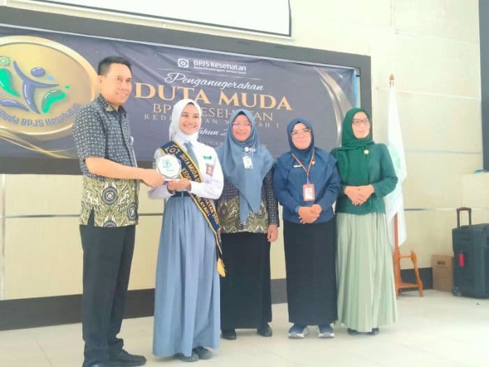 siswi_sma_negeri_2_kisaran_jadi_duta_muda_bpjs_kesehatan_sumut