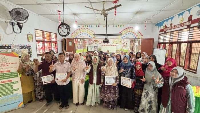 tbm_agmarani_perkuat_literasi_keluarga_melalui_peran_ibu_sebagai_guru_pertama