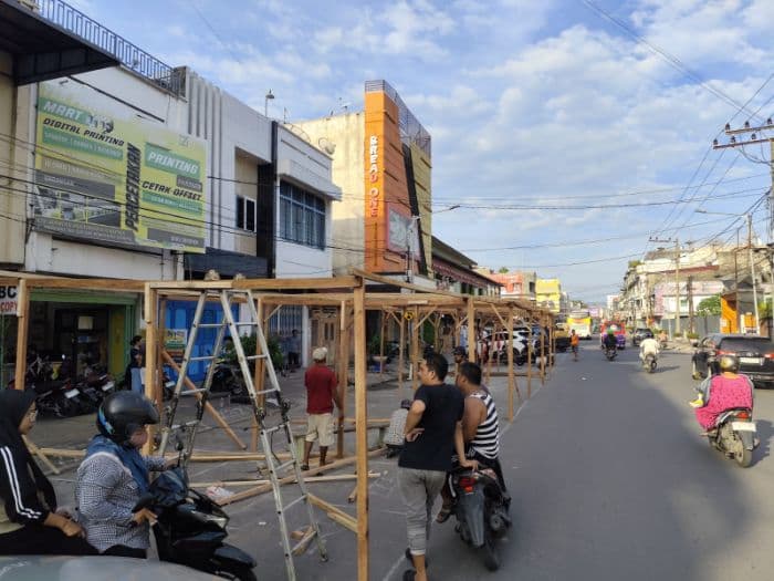 265_pedagang_eks_gedung_iv_pasar_horas_mulai_direlokasi