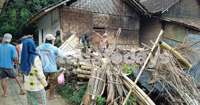 gempa_m_60_guncang_sumenep_3_warga_luka_dan_30_rumah_rusak