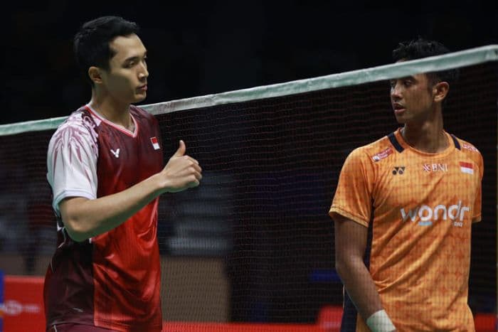 ranking_race_to_finals_2025_jonatan_christie_dan_alwi_farhan_meroket_tiga_wakil_indonesia_di_posisi_aman